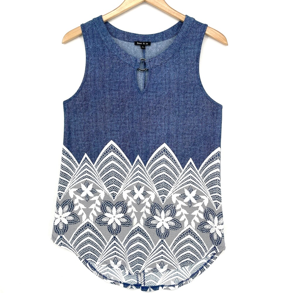 Sami & Jo Blue & White Sleeveless Top Women's Size M Lace Pattern Embelishment